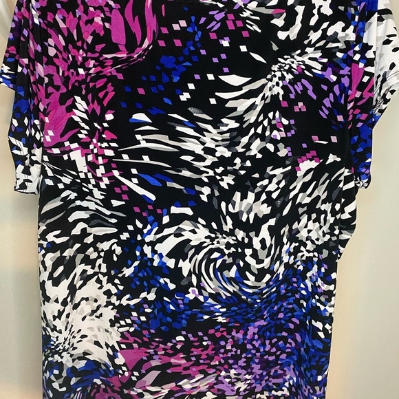Abstract Splatter top - Picture 2 of 4